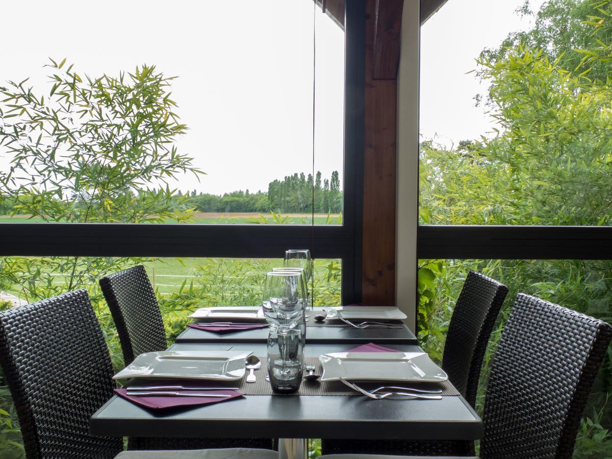 Logis Hotel Restaurant La Vieille Ferme, Macon Nord Sance Exterior photo